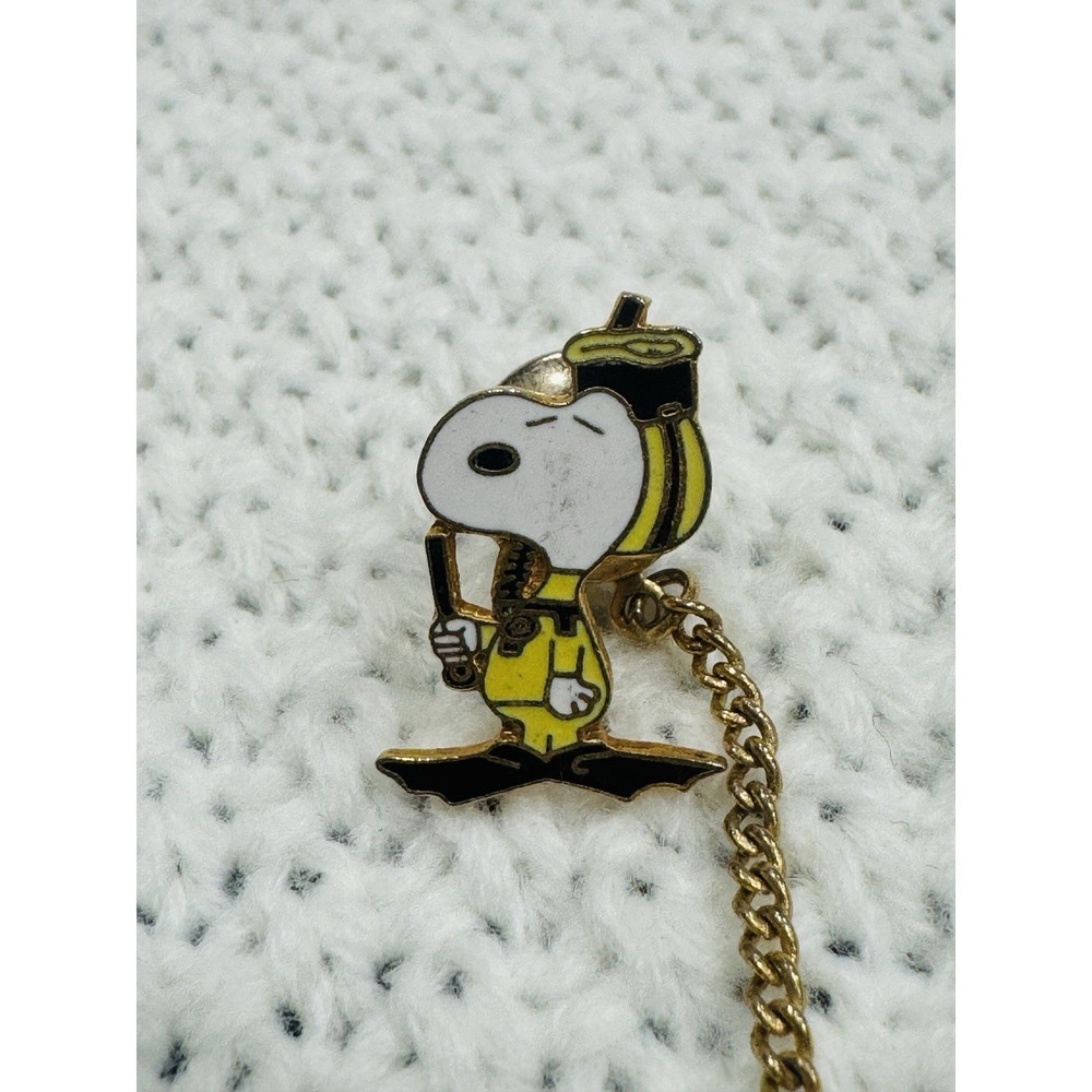 Vintage Aviva Snoopy Scuba Diver Tie Tack Pin Chain Bar Peanuts Taiwan